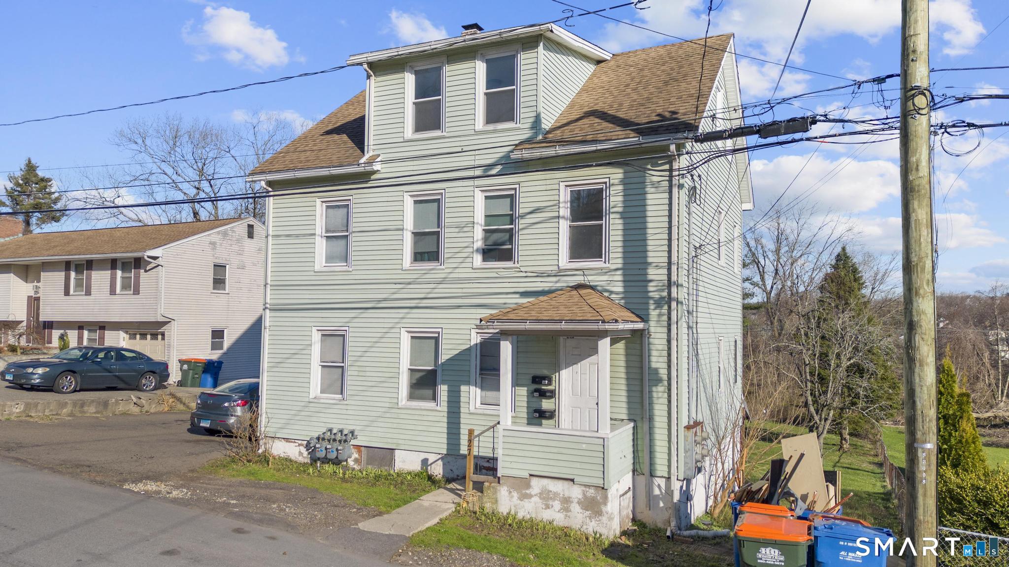 27 Botsford Street Meriden CT 06451