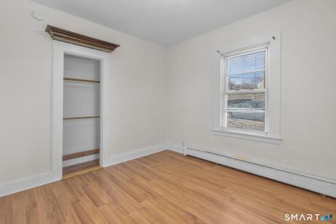 27 Botsford Street Meriden CT 06451