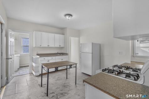 27 Botsford Street Meriden CT 06451