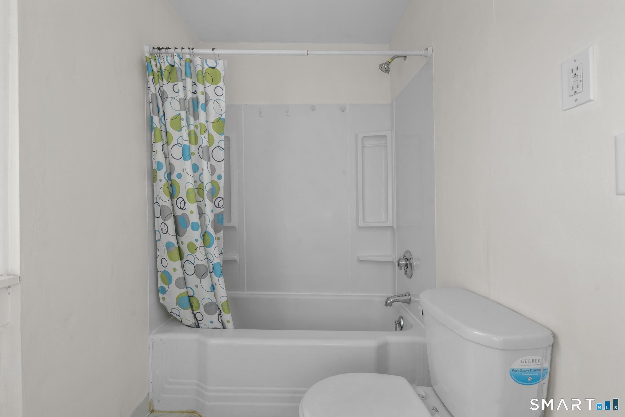 27 Botsford Street Meriden CT 06451