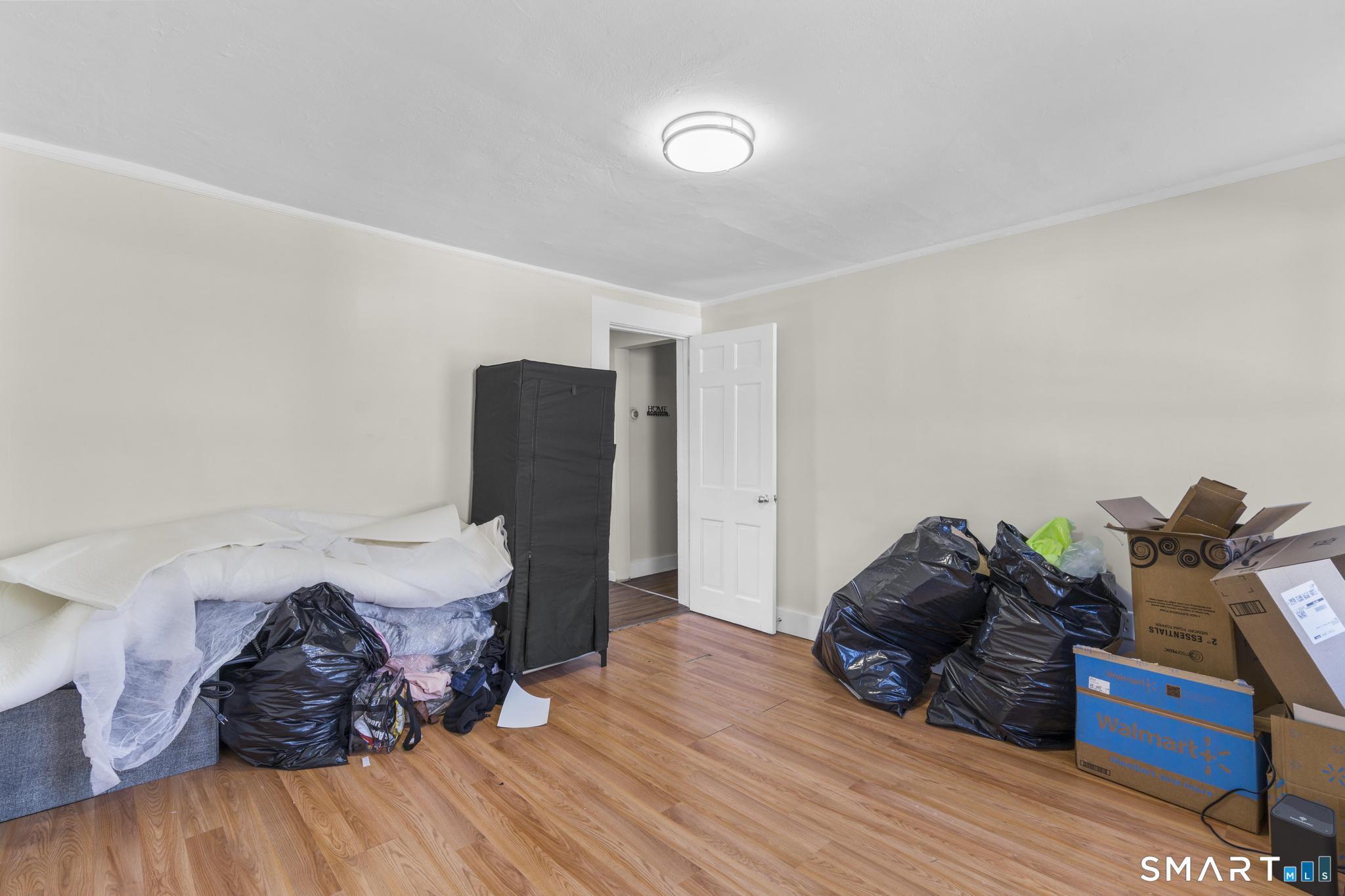 27 Botsford Street Meriden CT 06451