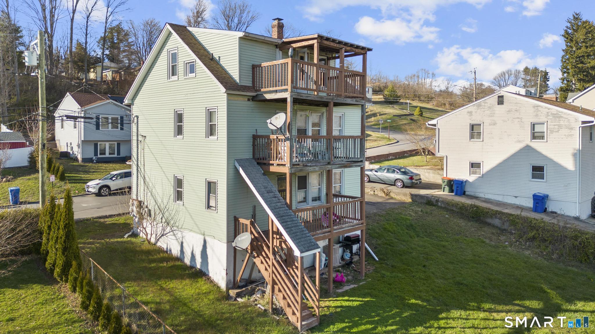 27 Botsford Street Meriden CT 06451