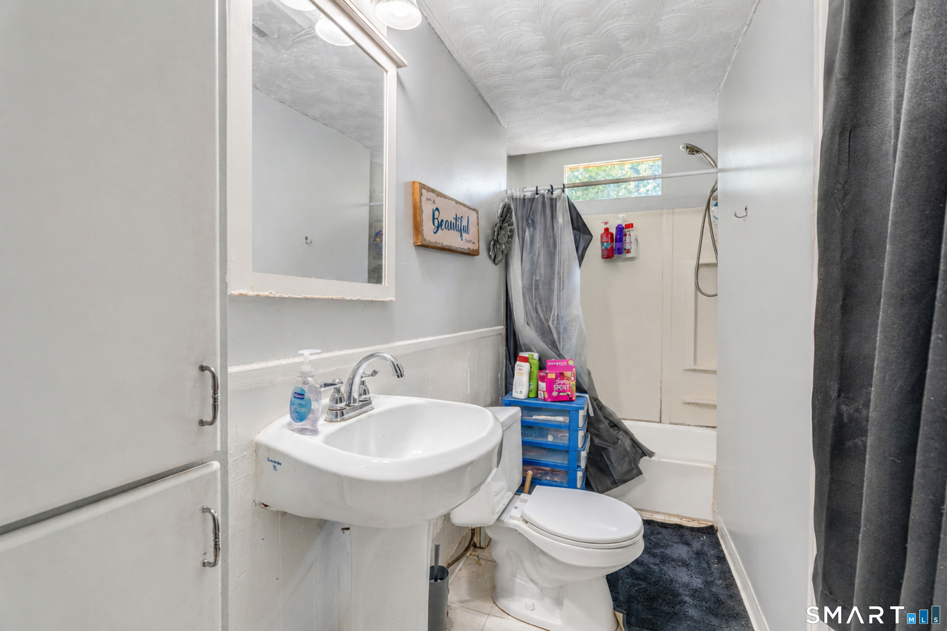 655 North Main Street Killingly CT 06239