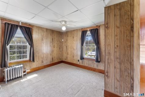 9 Floral Avenue Thompson CT 06255