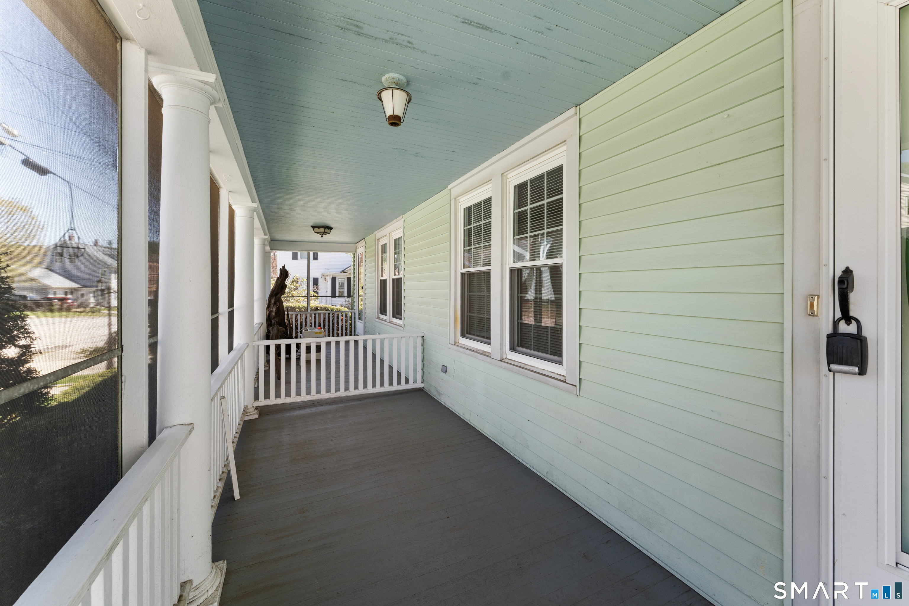 9 Floral Avenue Thompson CT 06255