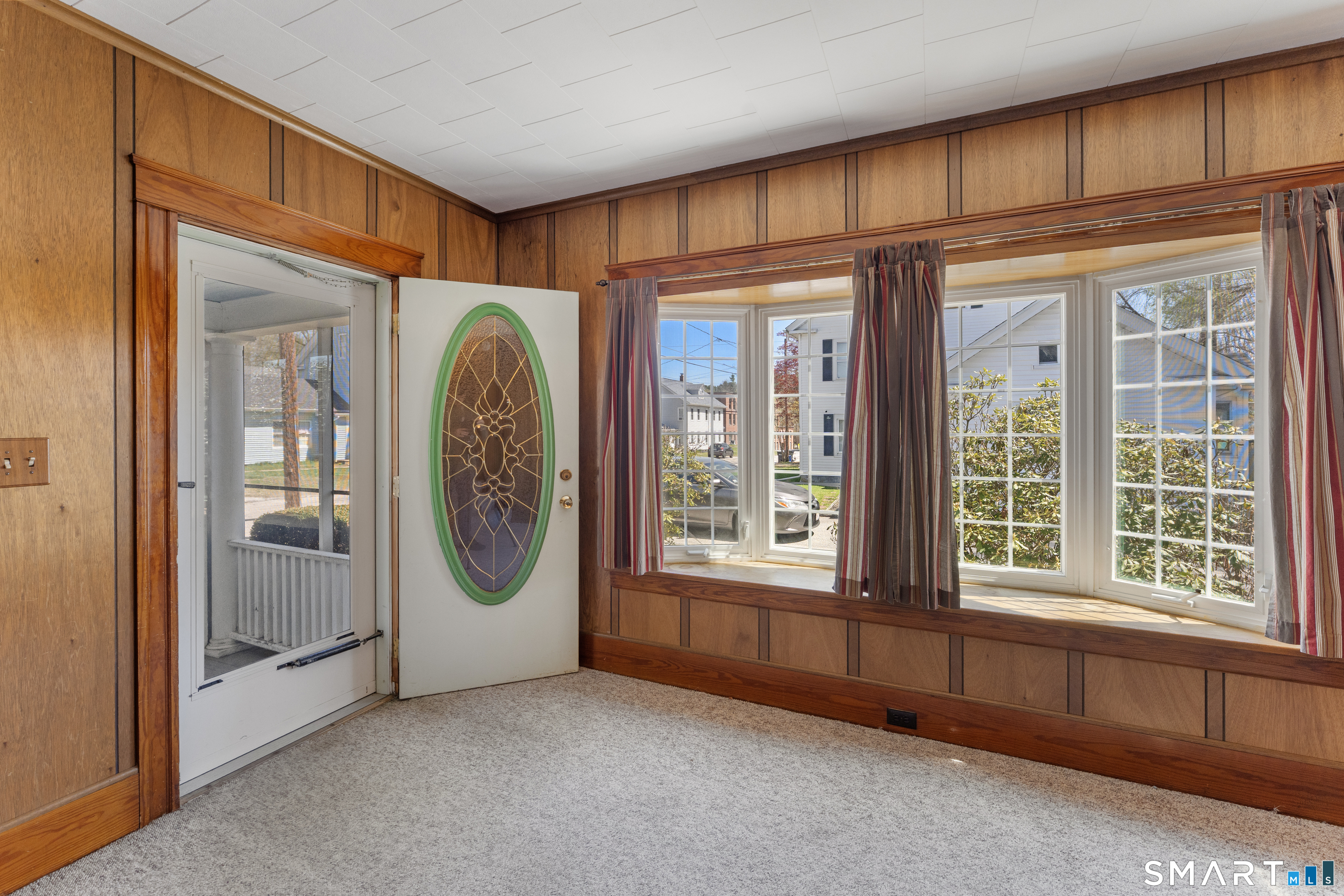 9 Floral Avenue Thompson CT 06255