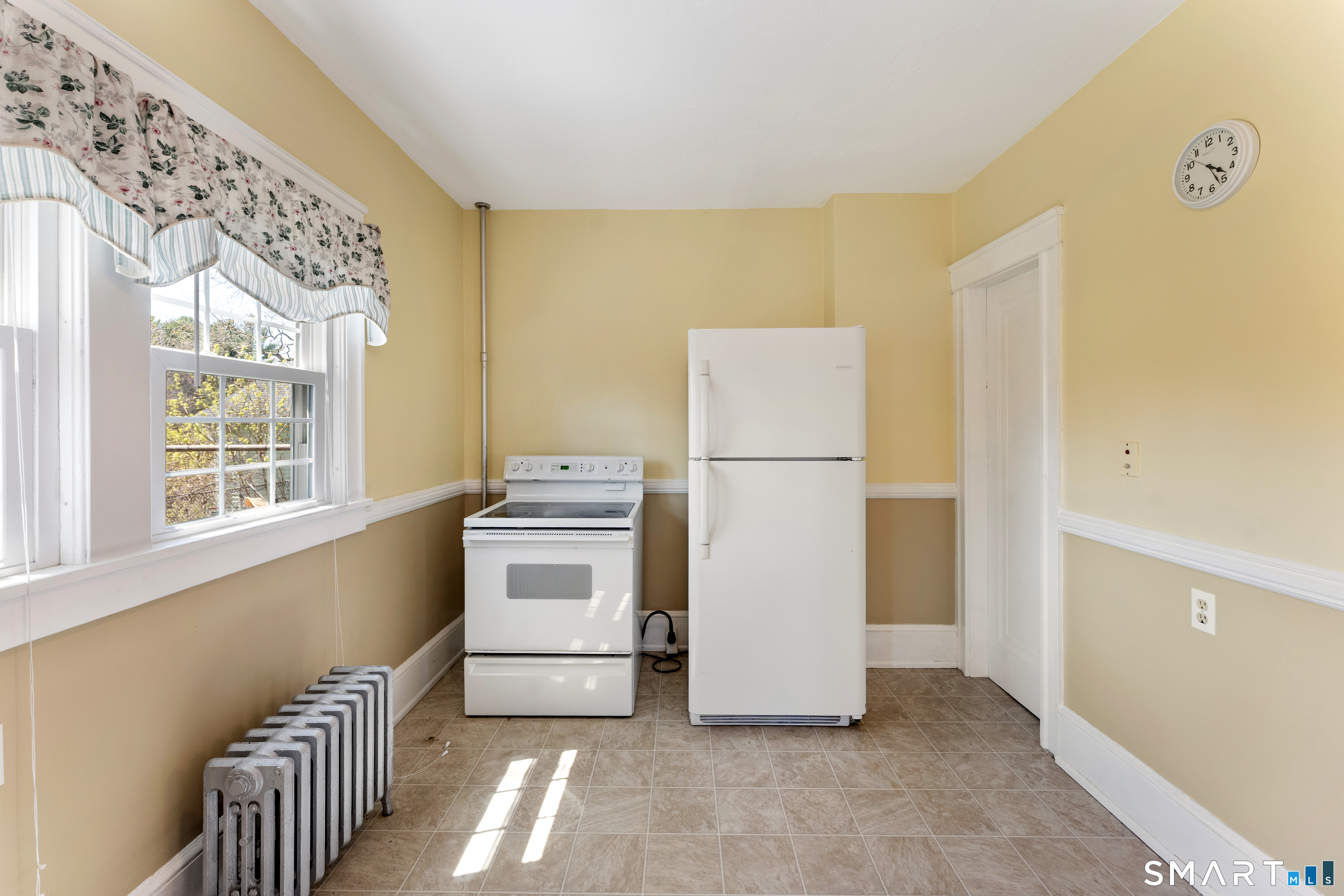 9 Floral Avenue Thompson CT 06255