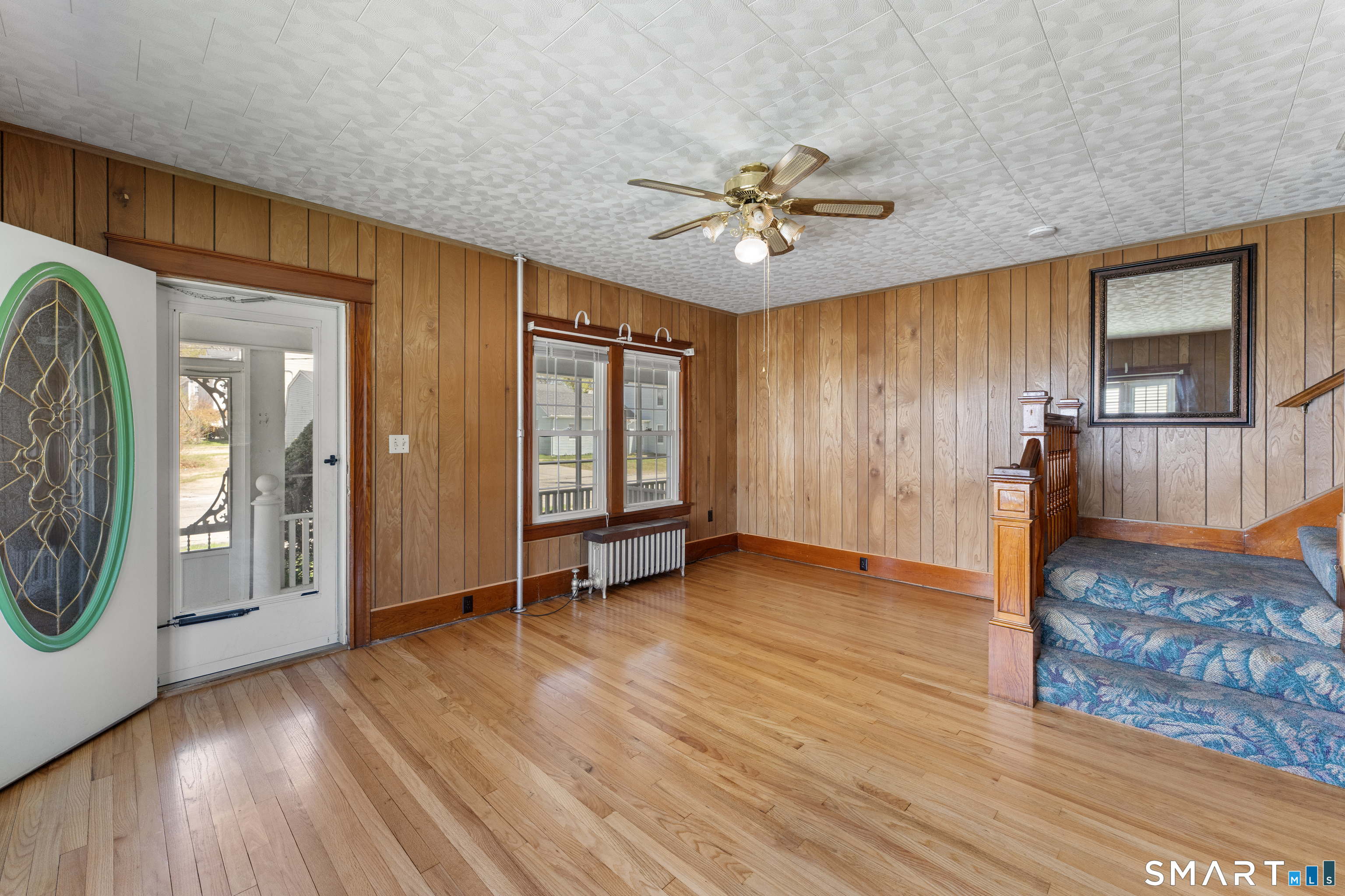 9 Floral Avenue Thompson CT 06255