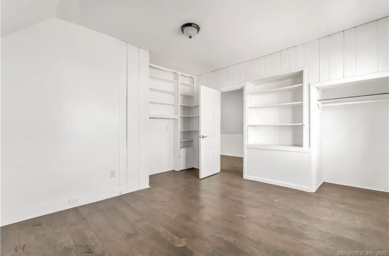 74 Carleton Avenue Bridgeport CT 06604