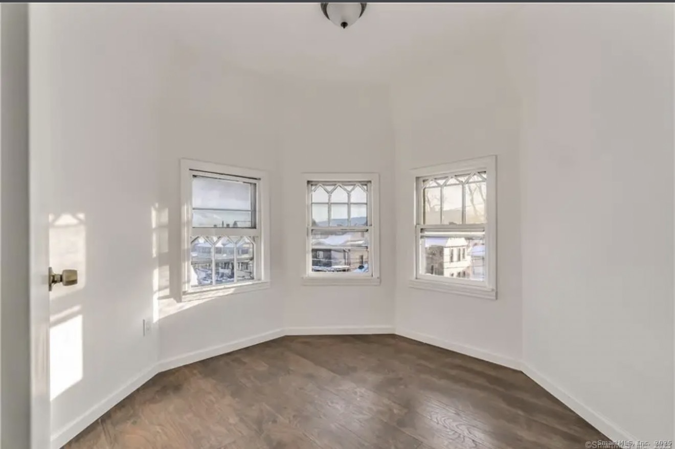 74 Carleton Avenue Bridgeport CT 06604