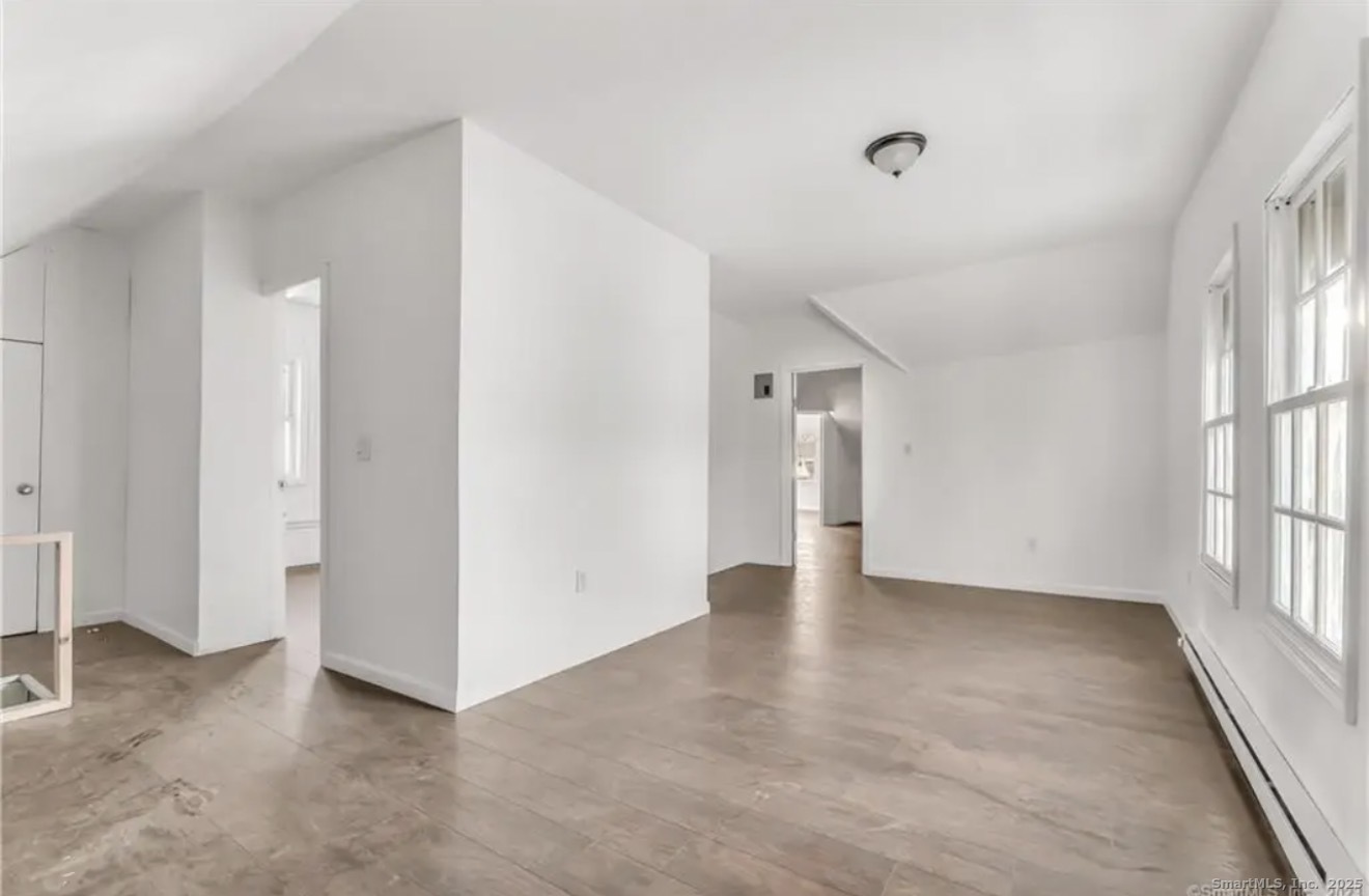 74 Carleton Avenue Bridgeport CT 06604