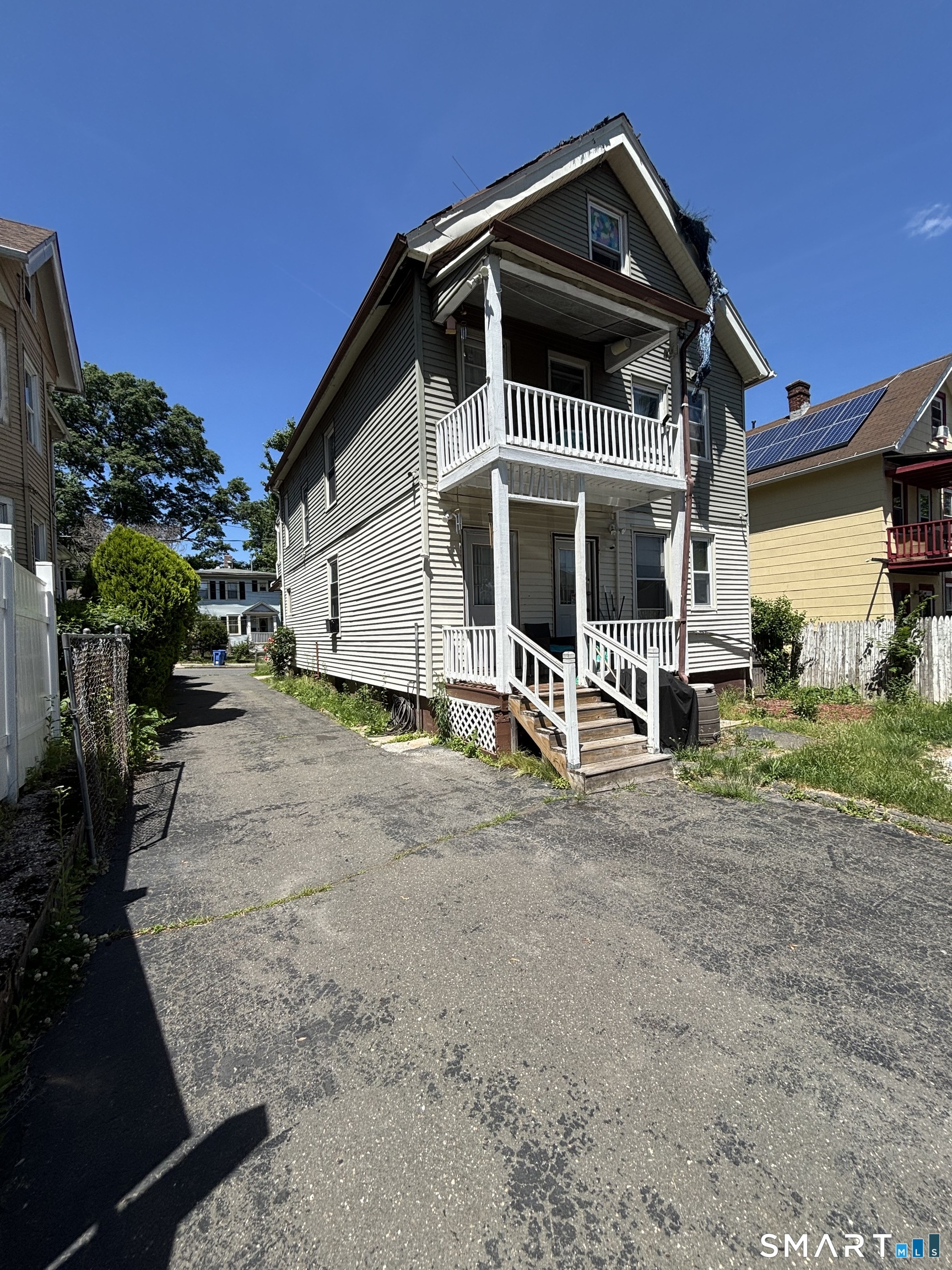 23-25 Warner Street Hartford CT 06114
