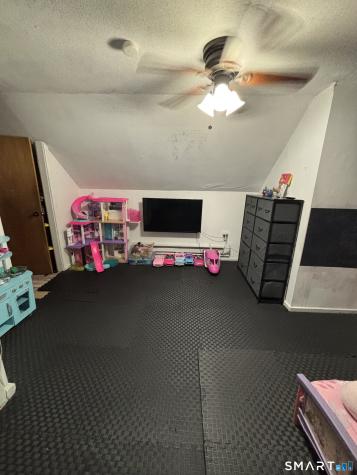 23-25 Warner Street Hartford CT 06114