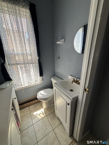 23-25 Warner Street Hartford CT 06114
