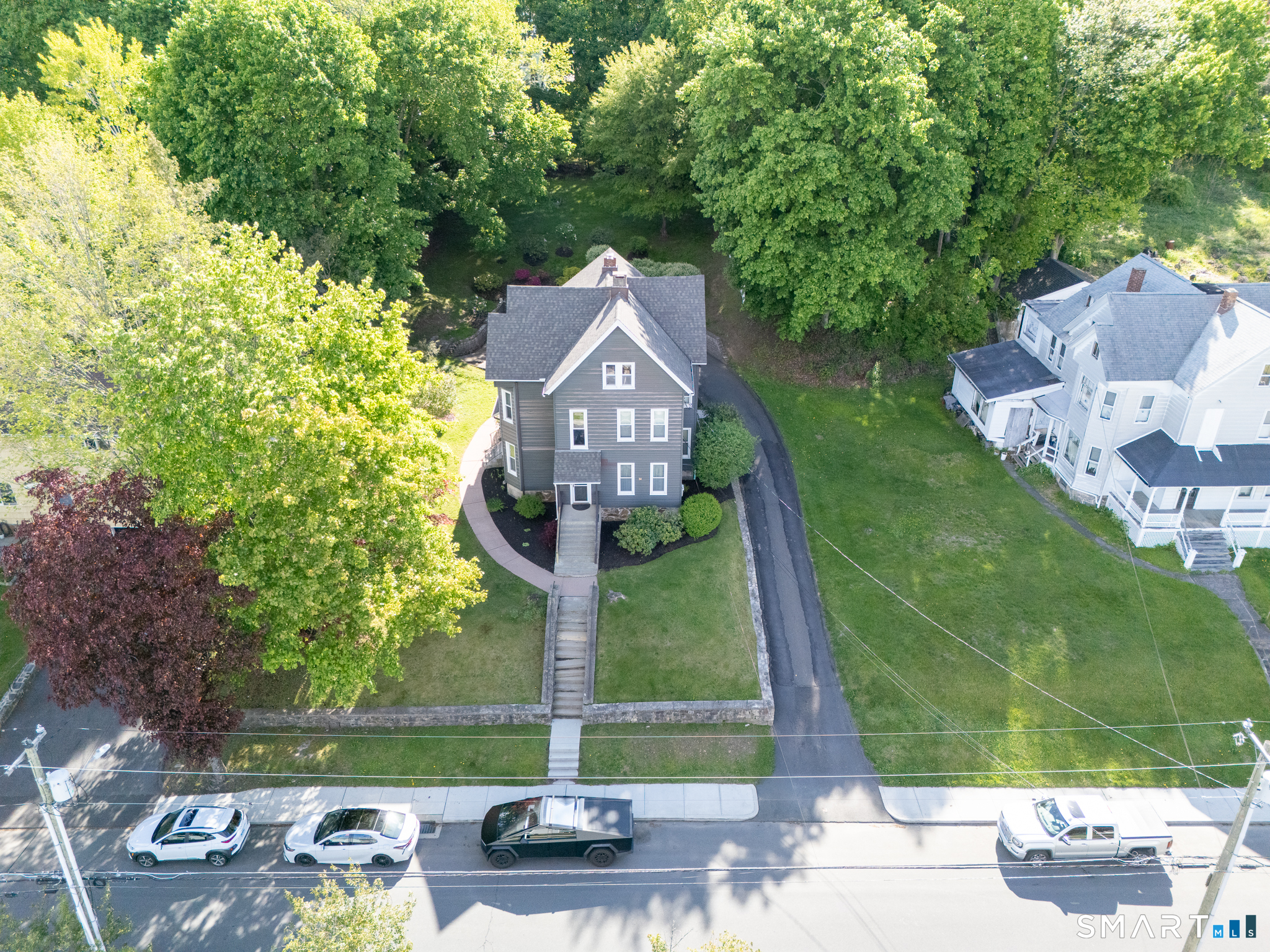 34 Grand Street Danbury CT 06810