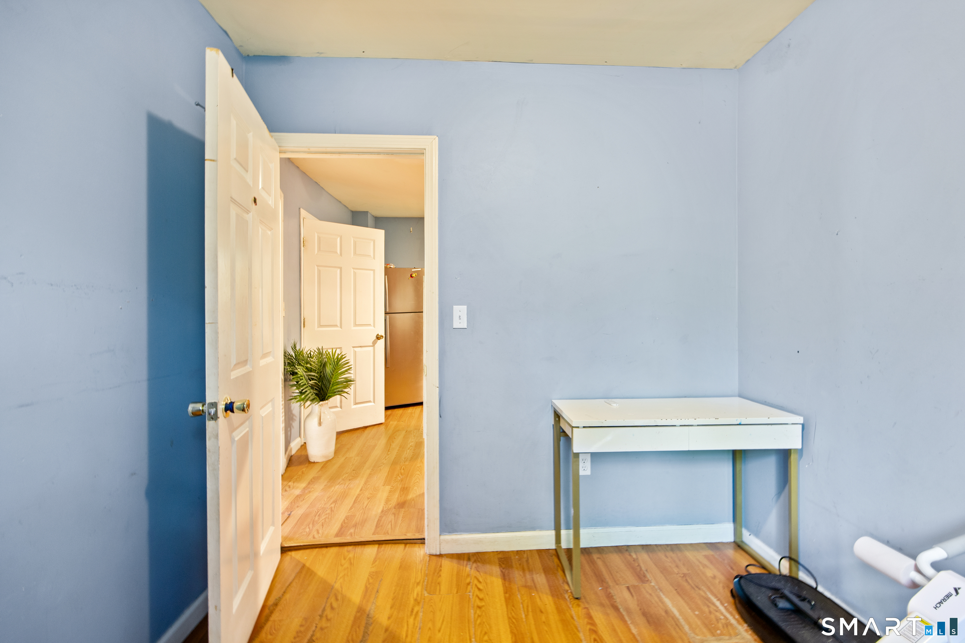 2 Hazel Street Waterbury CT 06704