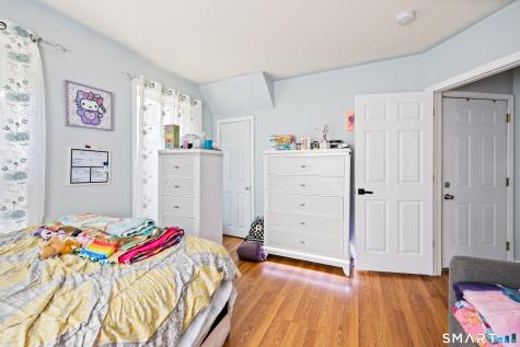 2 Hazel Street Waterbury CT 06704
