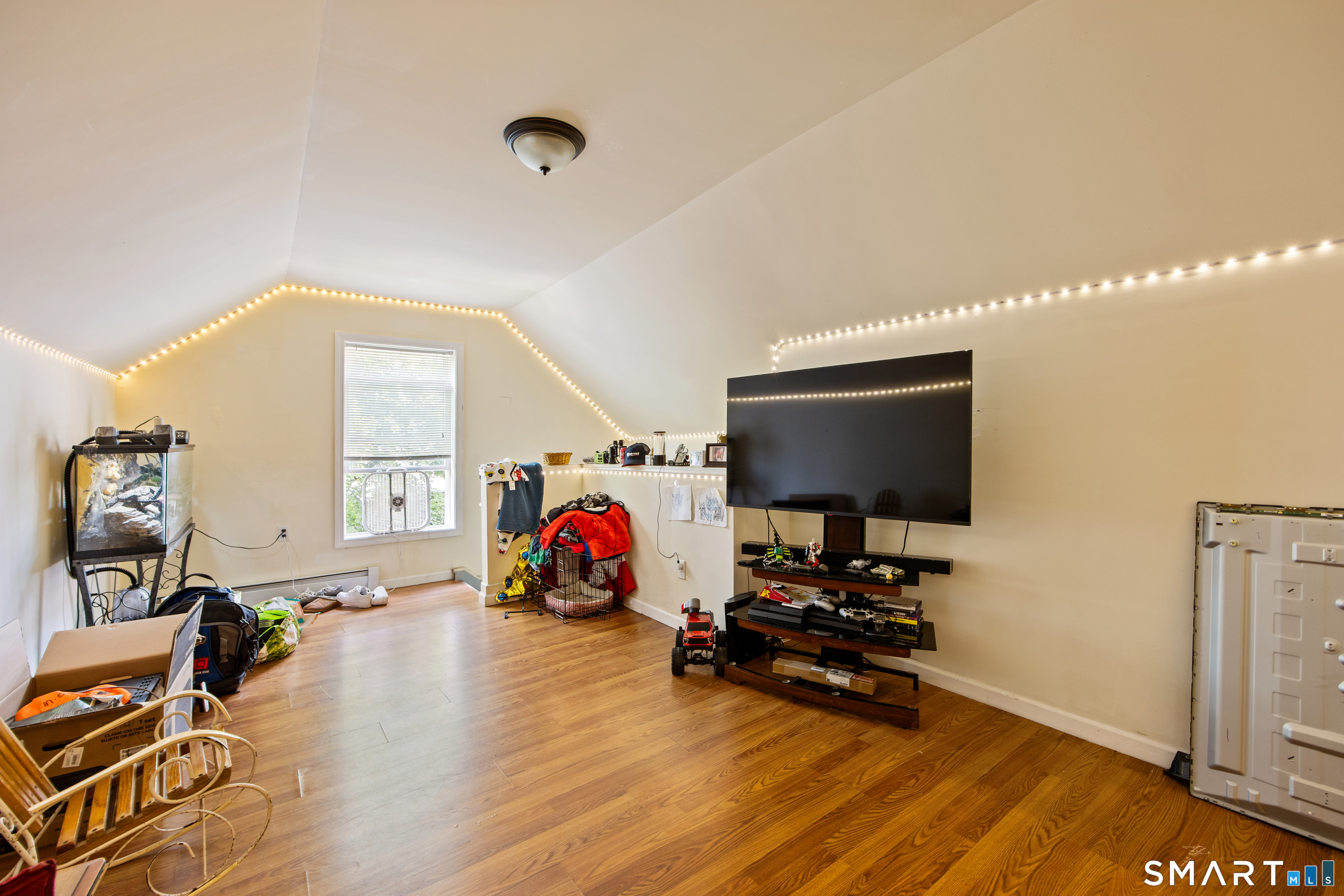 2 Hazel Street Waterbury CT 06704