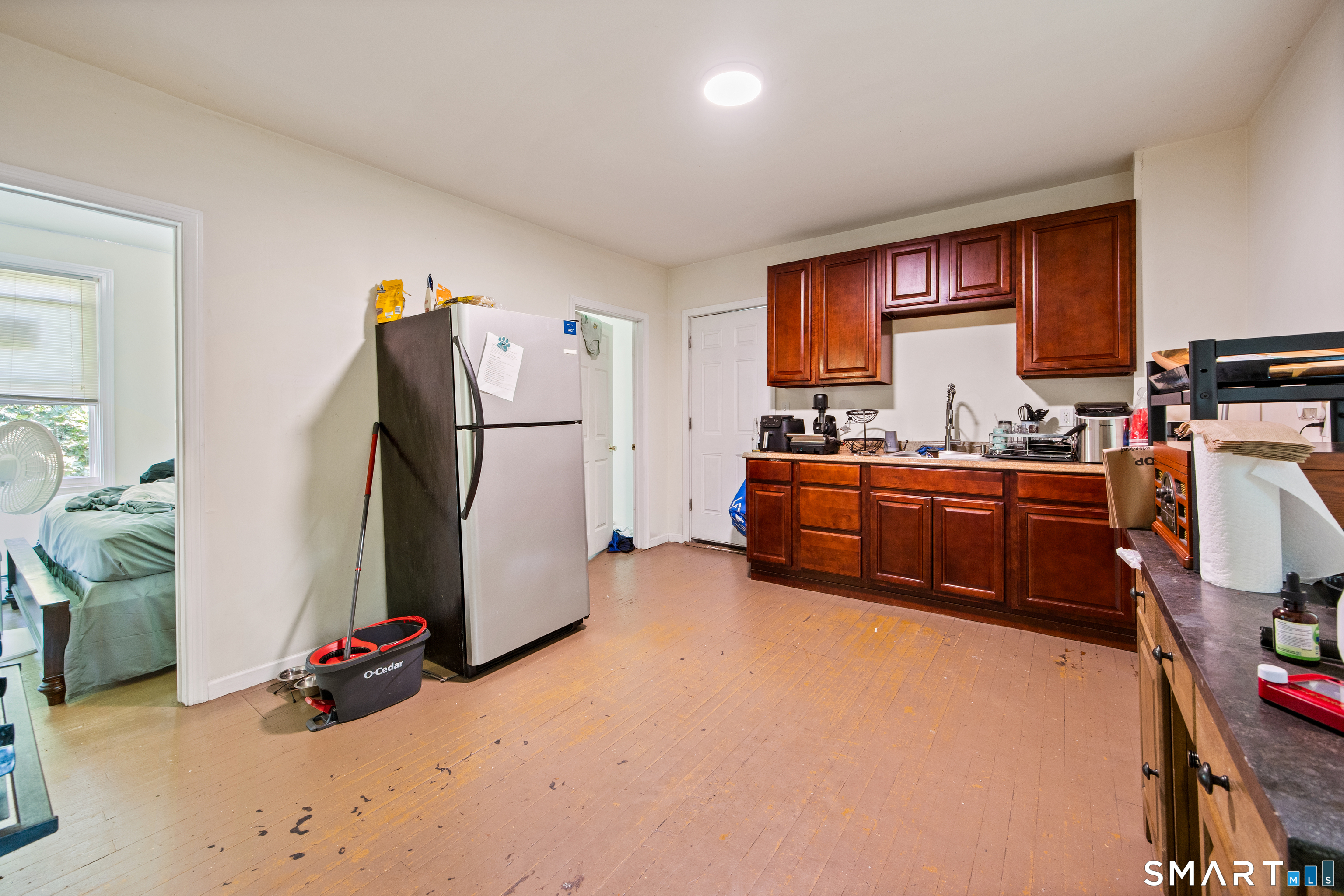 2 Hazel Street Waterbury CT 06704