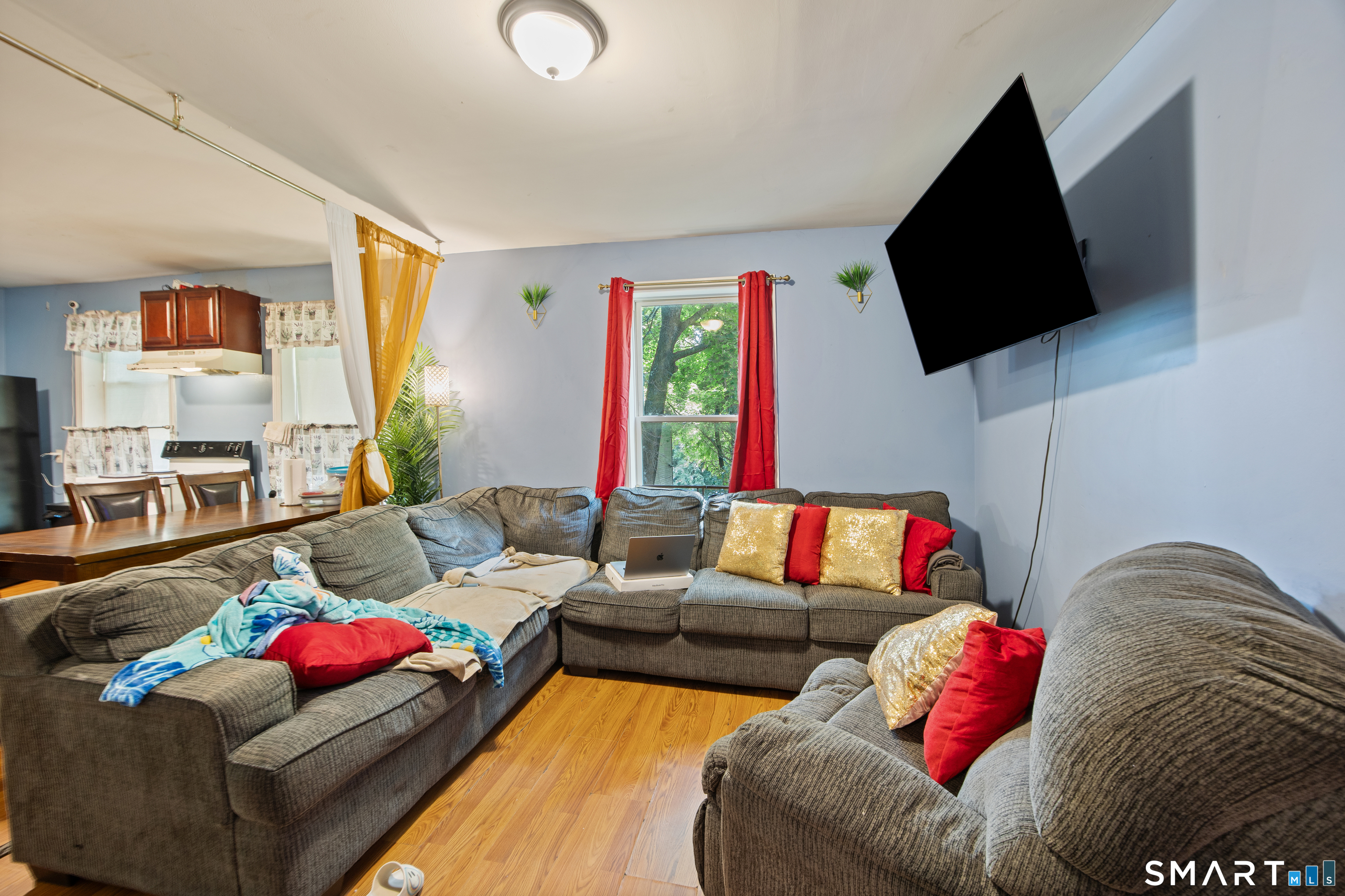 2 Hazel Street Waterbury CT 06704