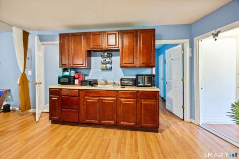 2 Hazel Street Waterbury CT 06704