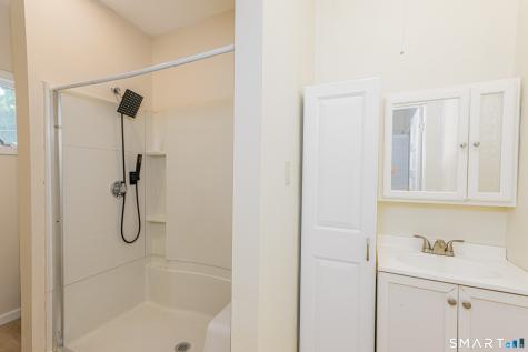 176 Leete Street West Haven CT 06516