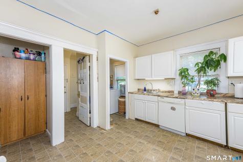 176 Leete Street West Haven CT 06516