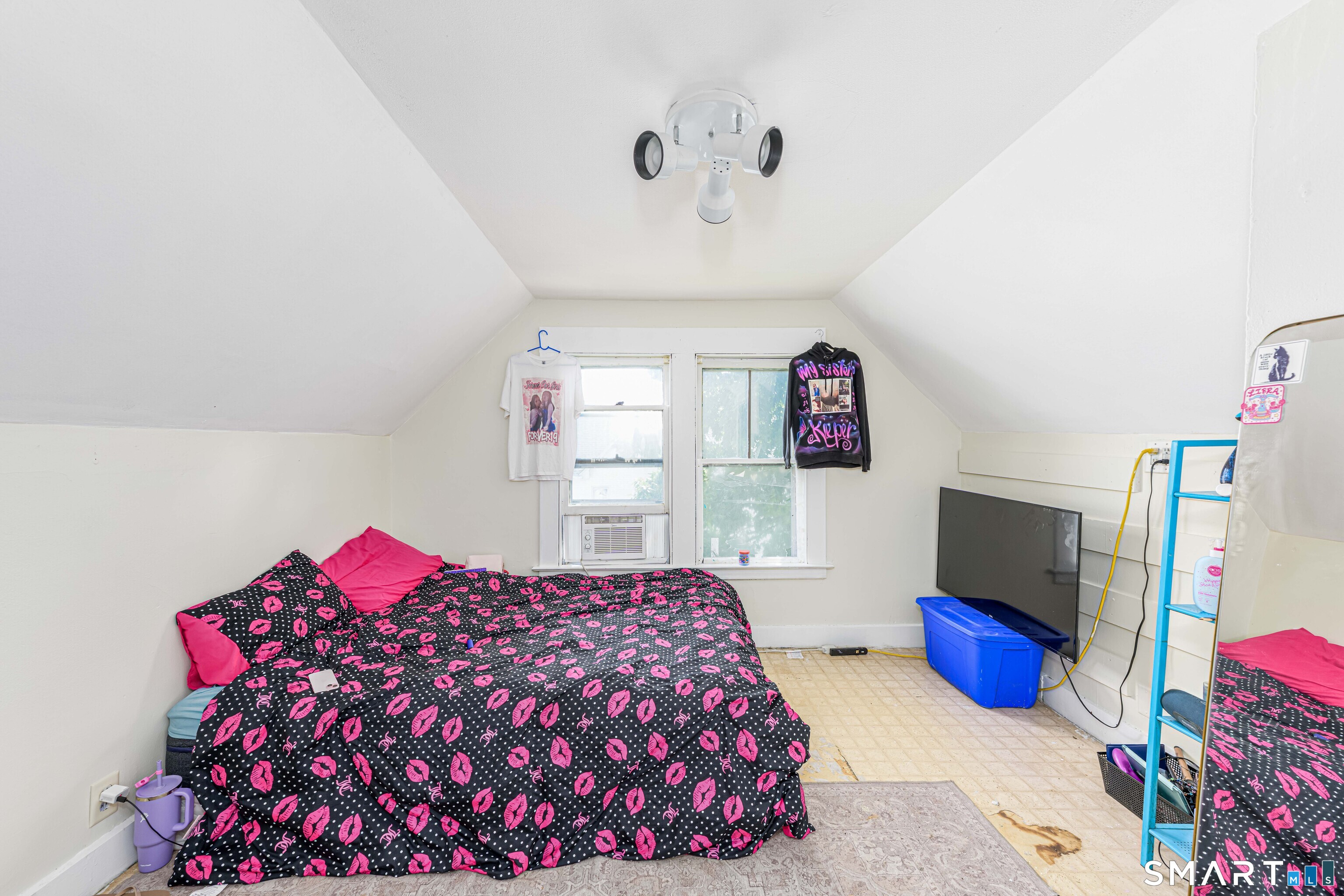 176 Leete Street West Haven CT 06516