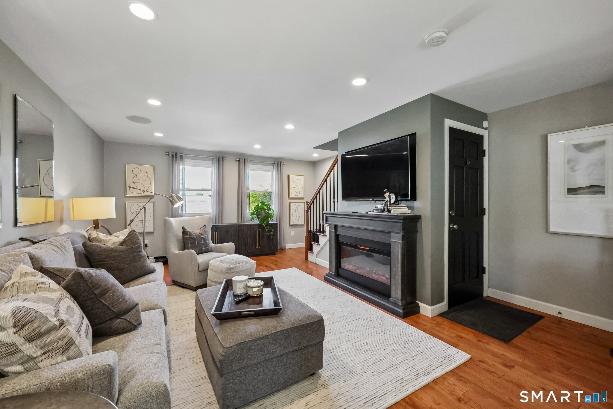 2 Cannon Gateway Wallingford CT 06492