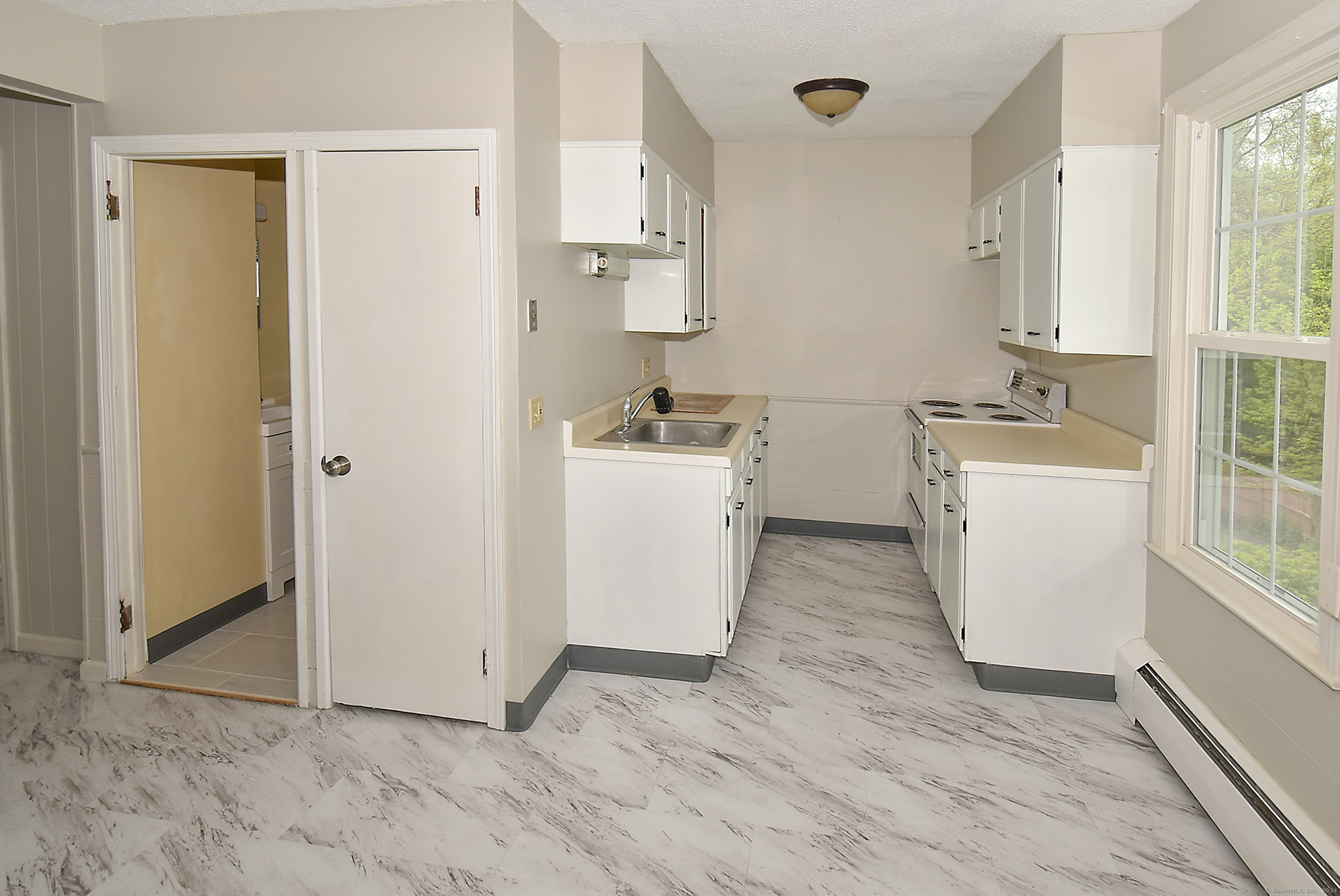 600 Center Street Manchester CT 06040