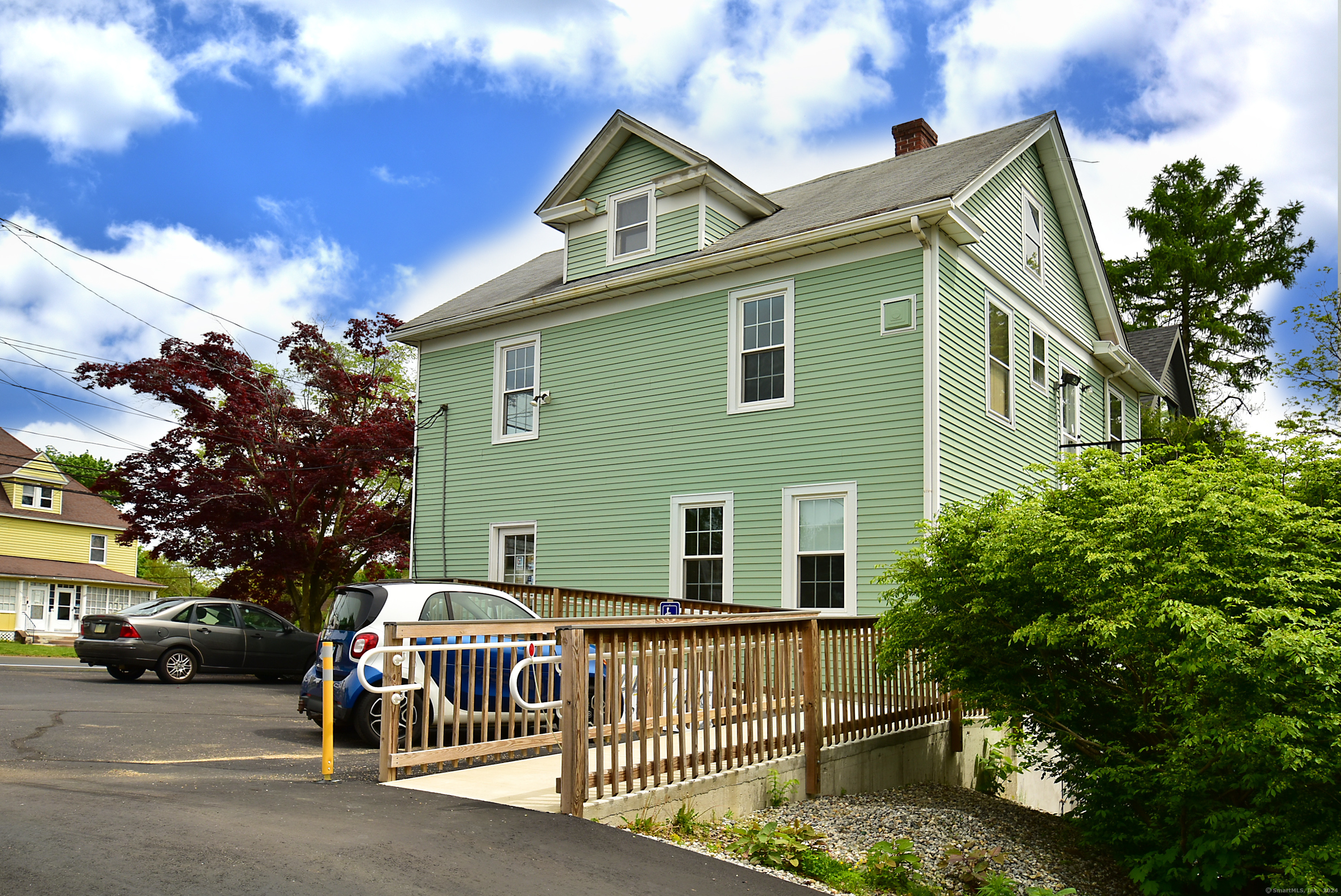 600 Center Street Manchester CT 06040