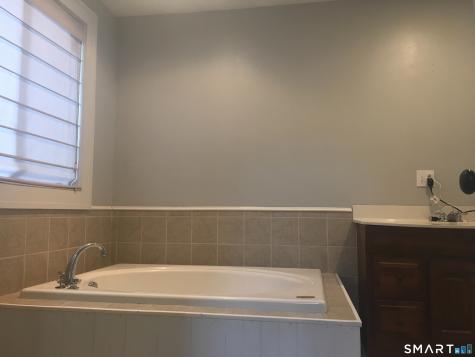 31 Burr Avenue Middletown CT 06457