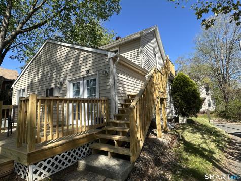 31 Burr Avenue Middletown CT 06457