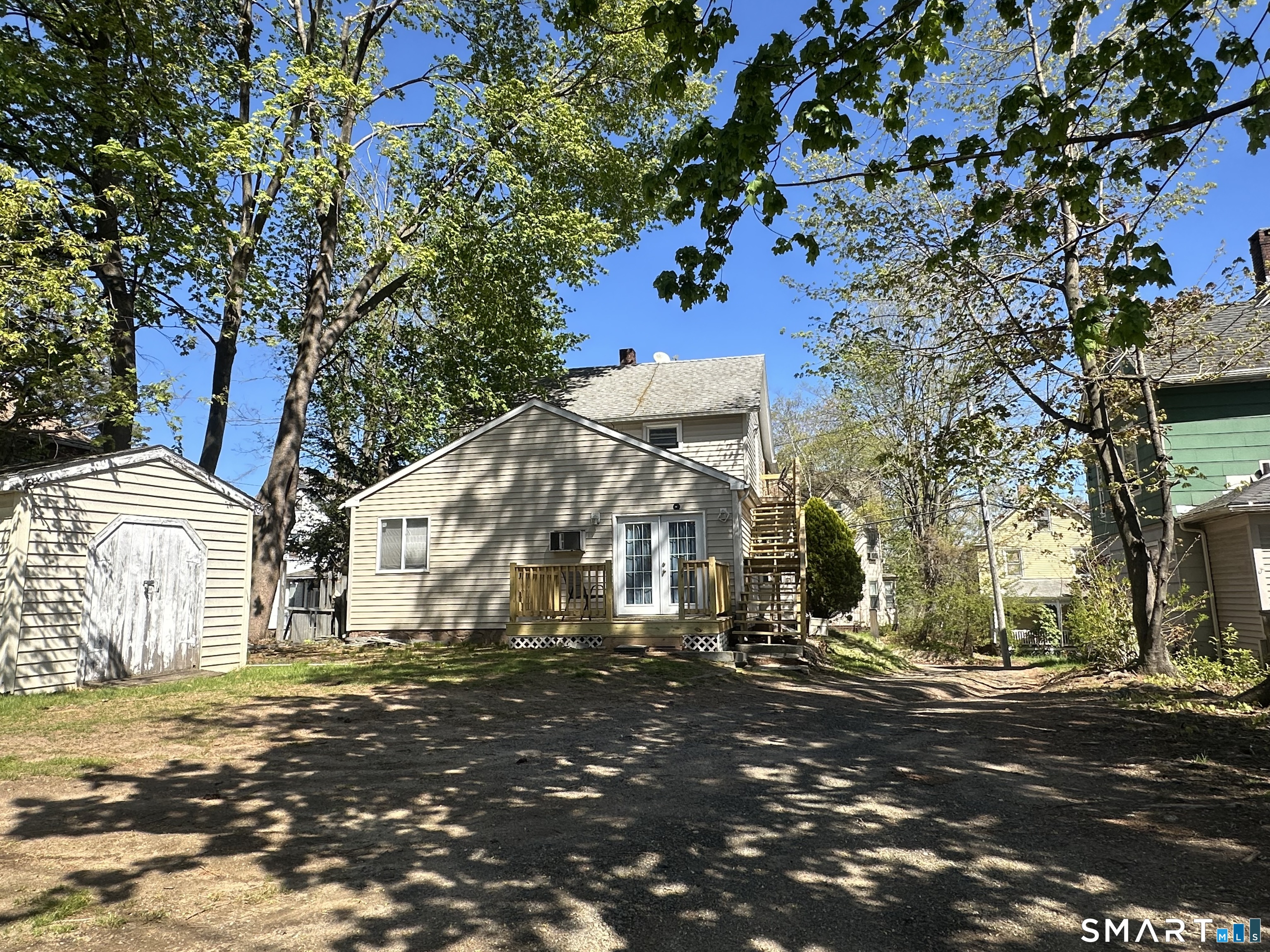 31 Burr Avenue Middletown CT 06457