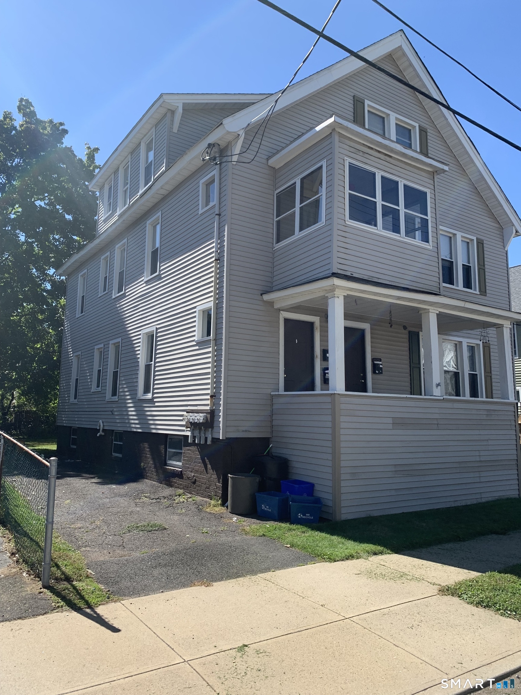 18 Walnut Street West Haven CT 06516
