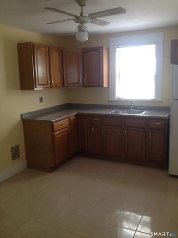 18 Walnut Street West Haven CT 06516