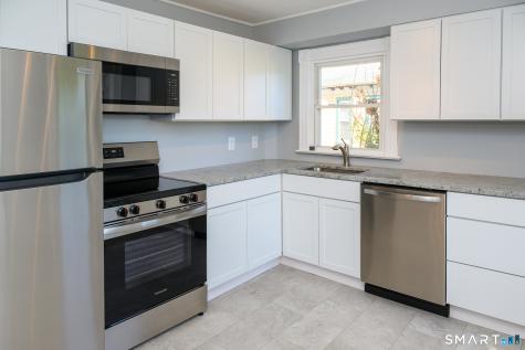 153 Baker Avenue Groton CT 06340