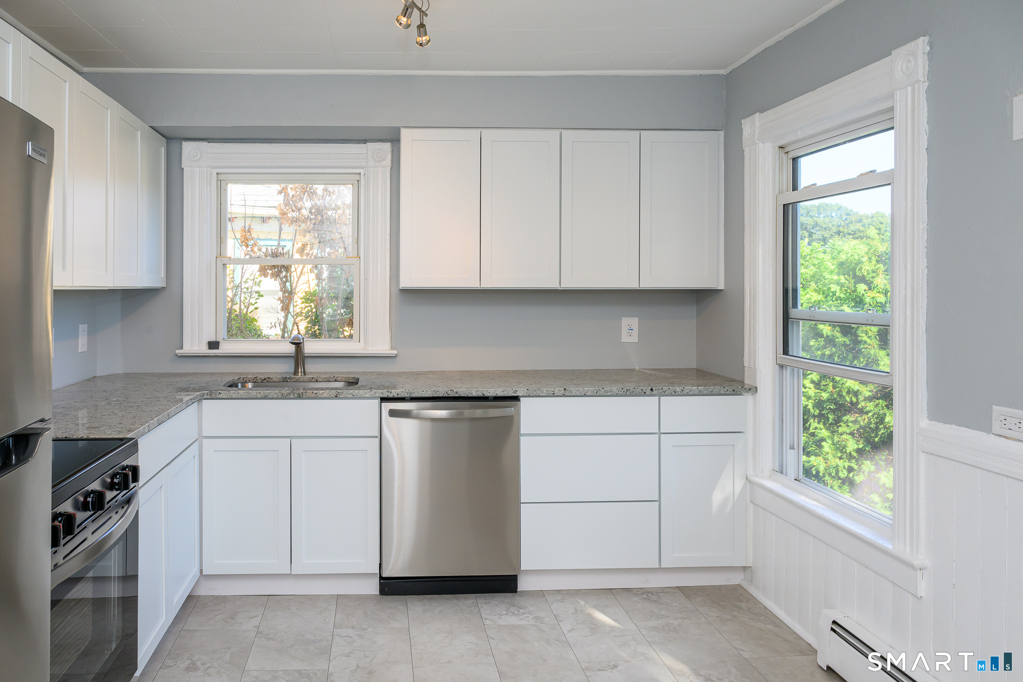 153 Baker Avenue Groton CT 06340