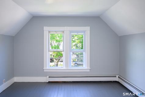 153 Baker Avenue Groton CT 06340