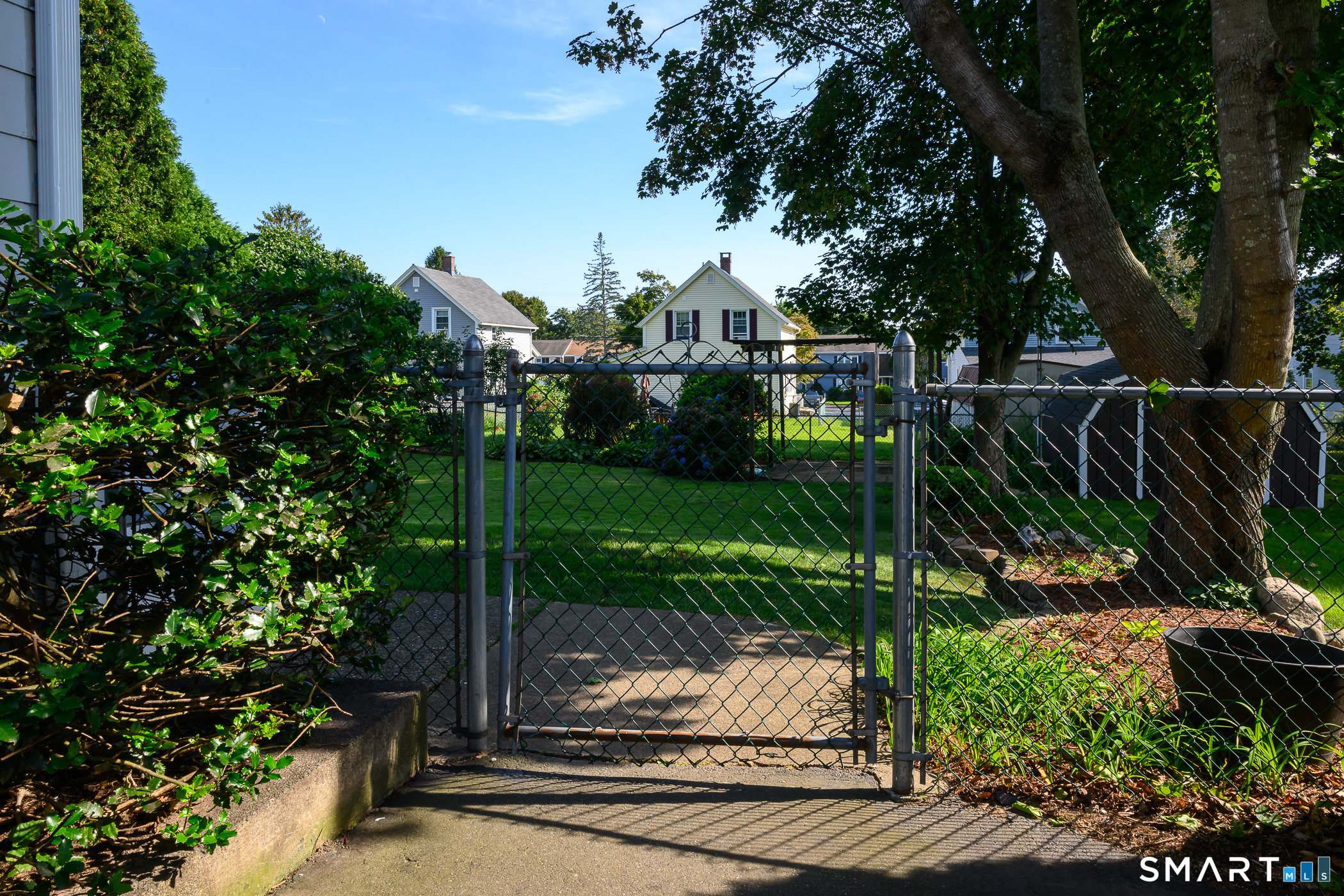 153 Baker Avenue Groton CT 06340