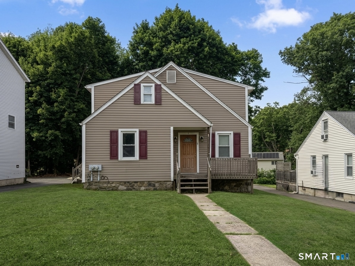 11 Belmont Circle Danbury CT 06810