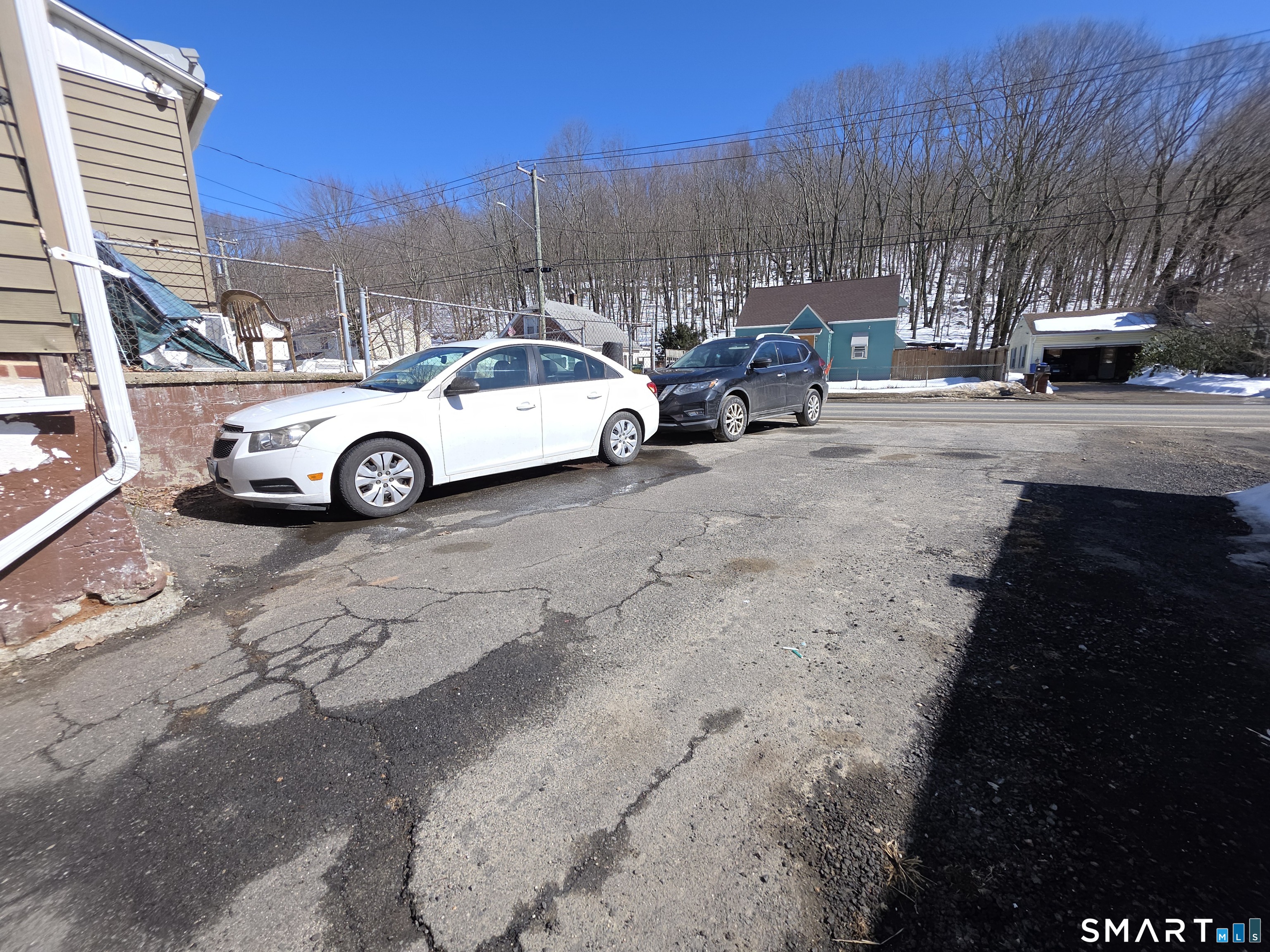891 Pearl Lake Road Waterbury CT 06706
