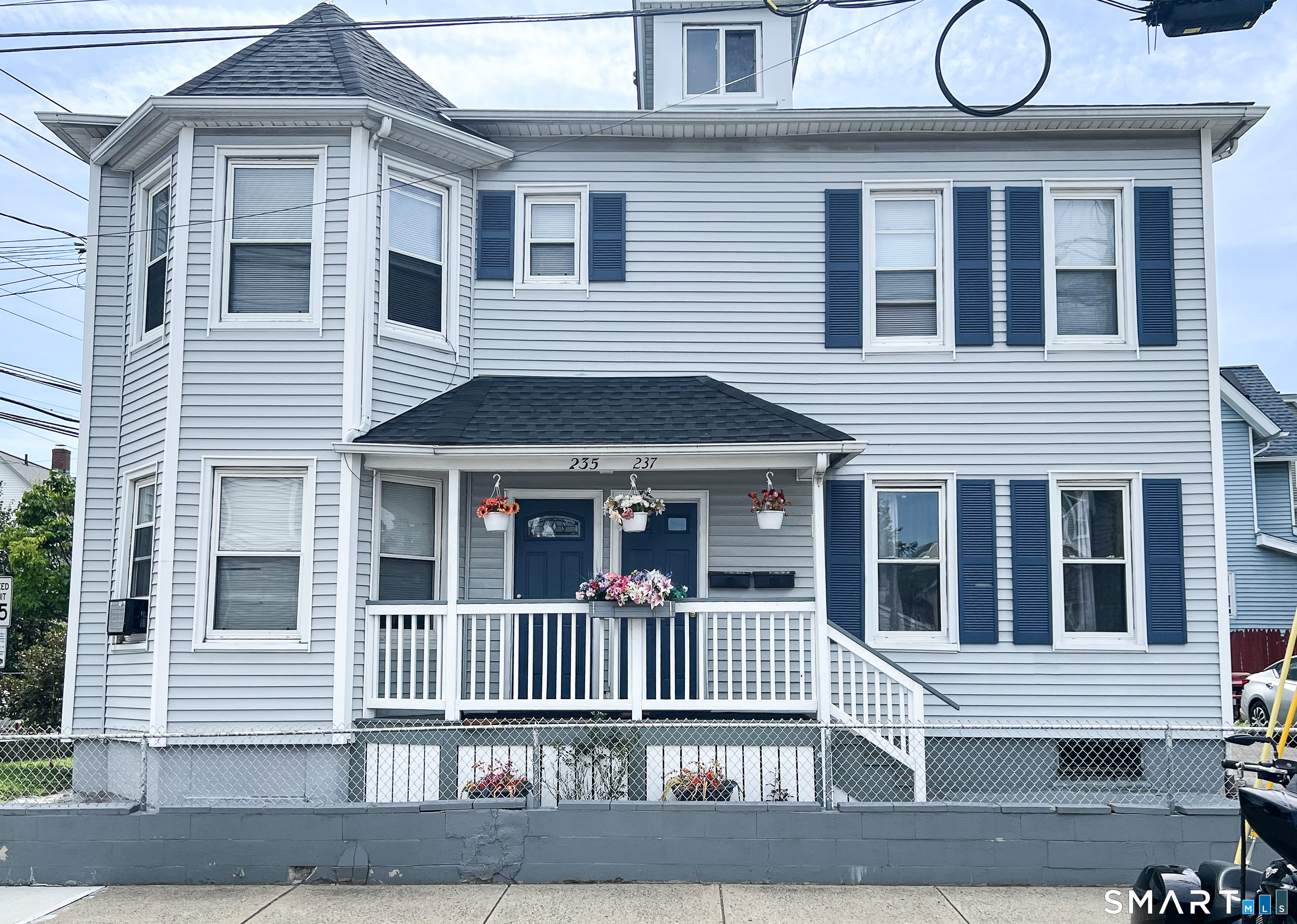 Bridgeport CT, 235-237 Hanover Street