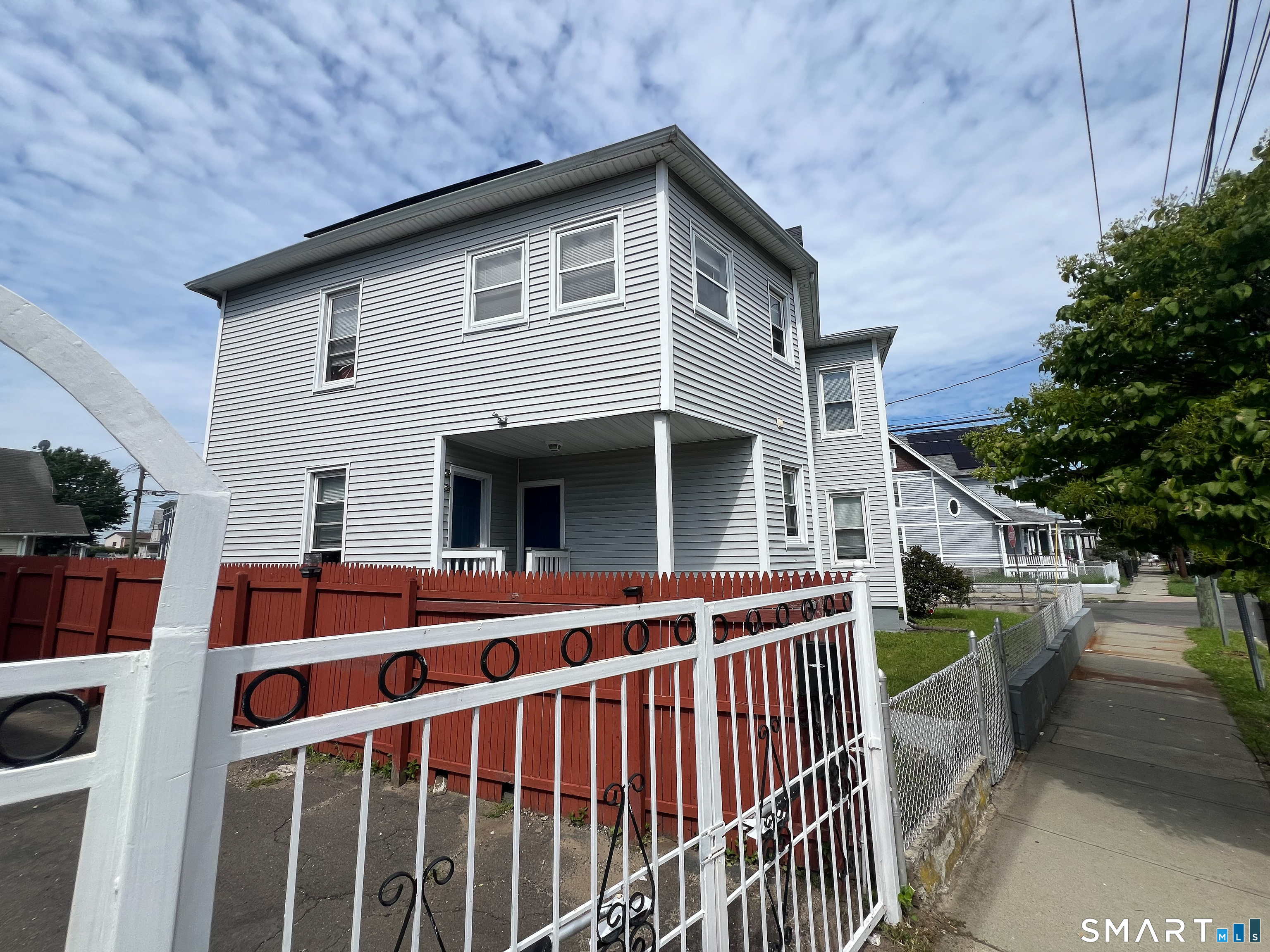 235-237 Hanover Street Bridgeport CT 06605
