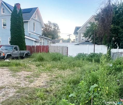 235-237 Hanover Street Bridgeport CT 06605