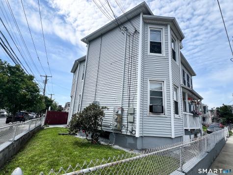 235-237 Hanover Street Bridgeport CT 06605
