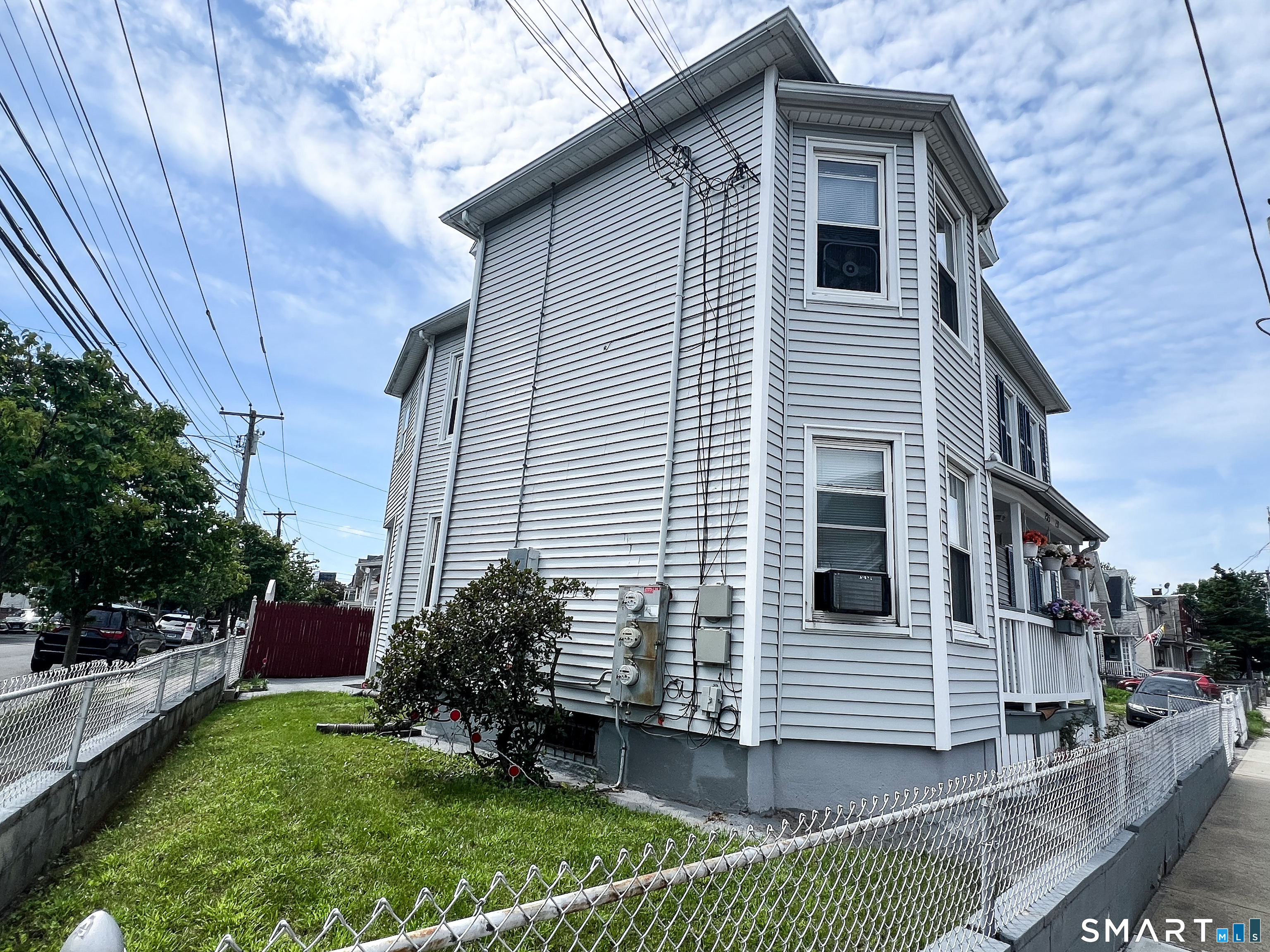 235-237 Hanover Street Bridgeport CT 06605