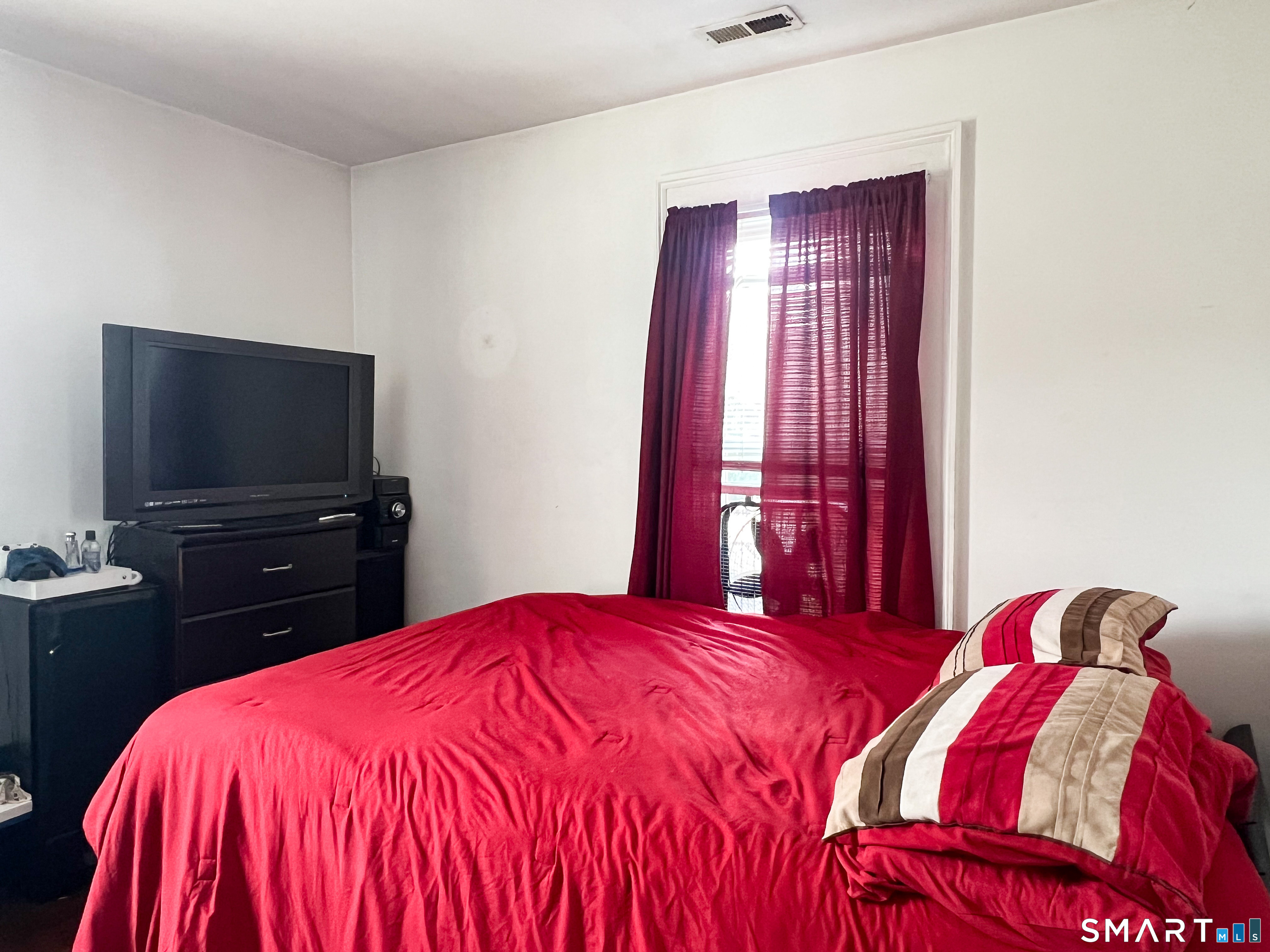 235-237 Hanover Street Bridgeport CT 06605