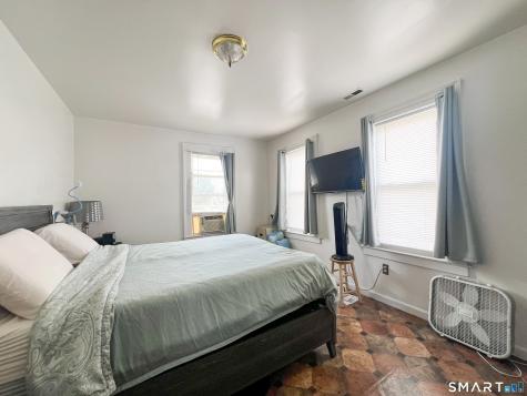 235-237 Hanover Street Bridgeport CT 06605