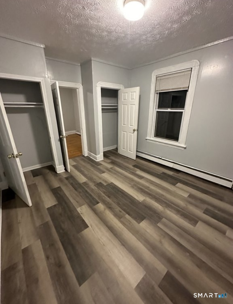 196 Park Street Hartford CT 06106